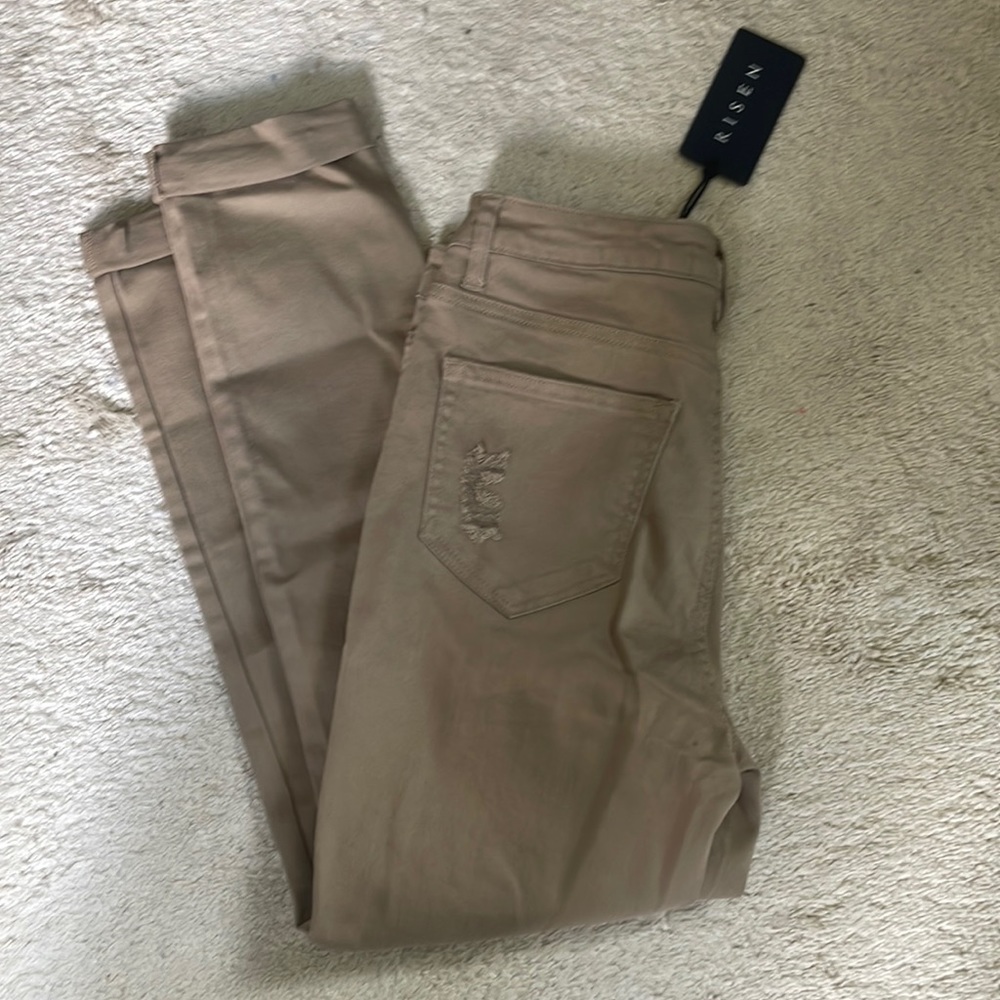 Risen Destroyed Kahkis